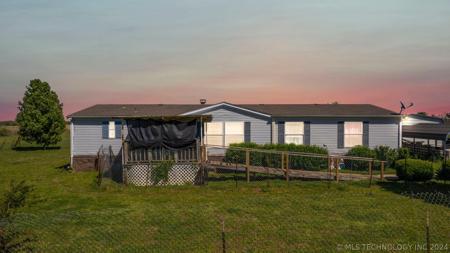9805 S 4170 Road