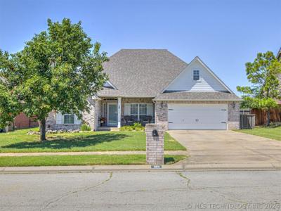 125 W 134th Court N