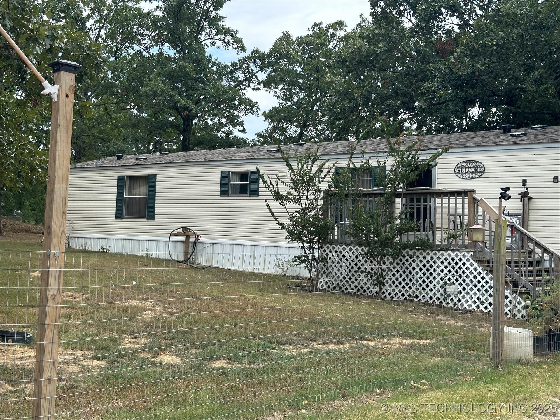Image 1: CUTE INSIDE 3BED/ 2BATH CHECK IT OUT
