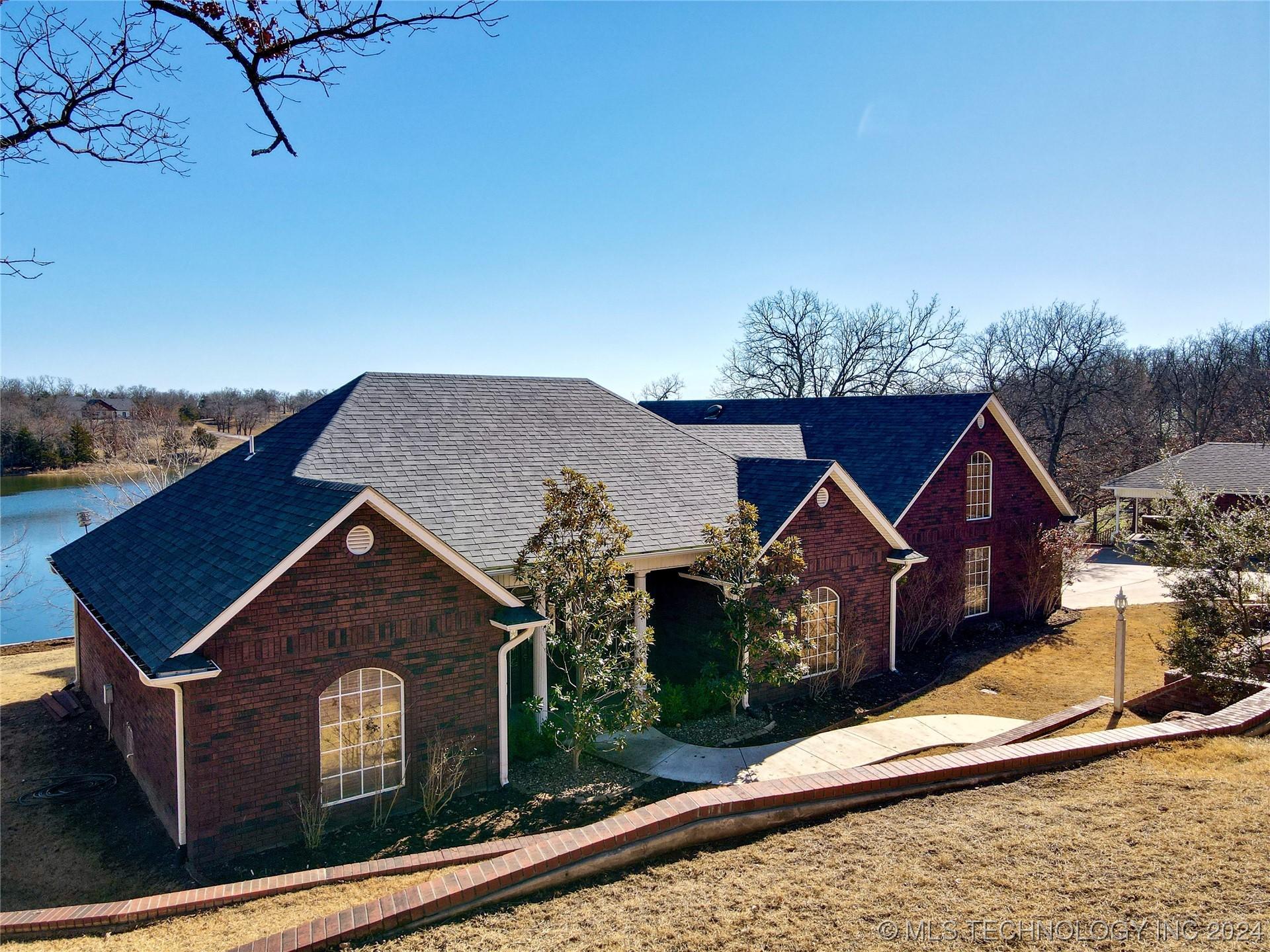 2011 McCurrys Lane, Sulphur, OK lhrmls02008535