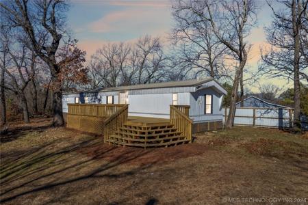 4664 S Hwy 82