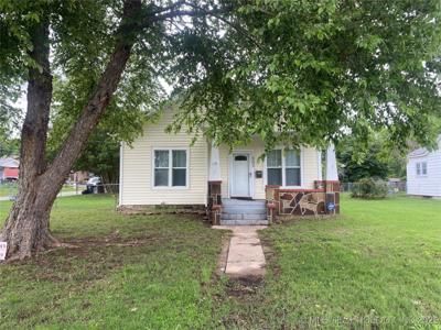301 E Elm Avenue