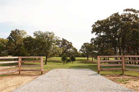 1409 N 53rd Avenue W