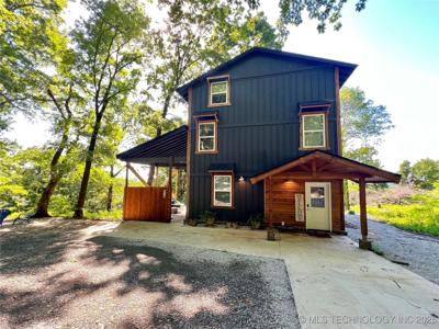 35870 S Talon Drive