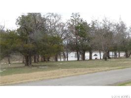 1103 Lake Drive N