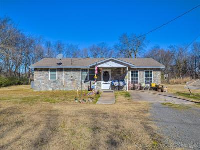 105 SE 6th Street