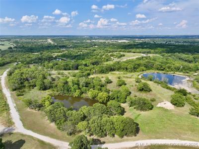 004 W Buffalo Springs Court