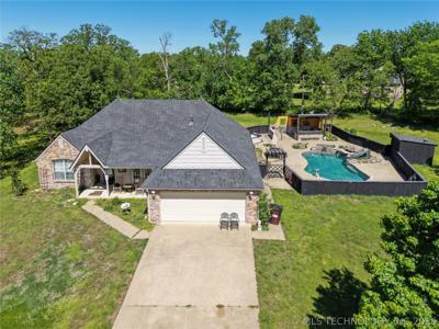 5117 Woodland Drive