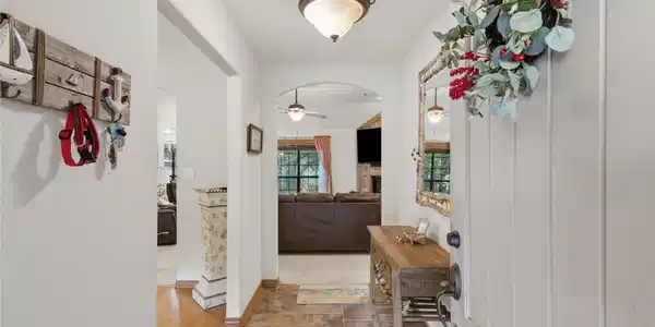 Image 4: Entry Hall