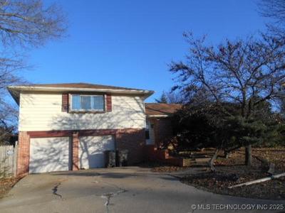 1264 Guinn Lane