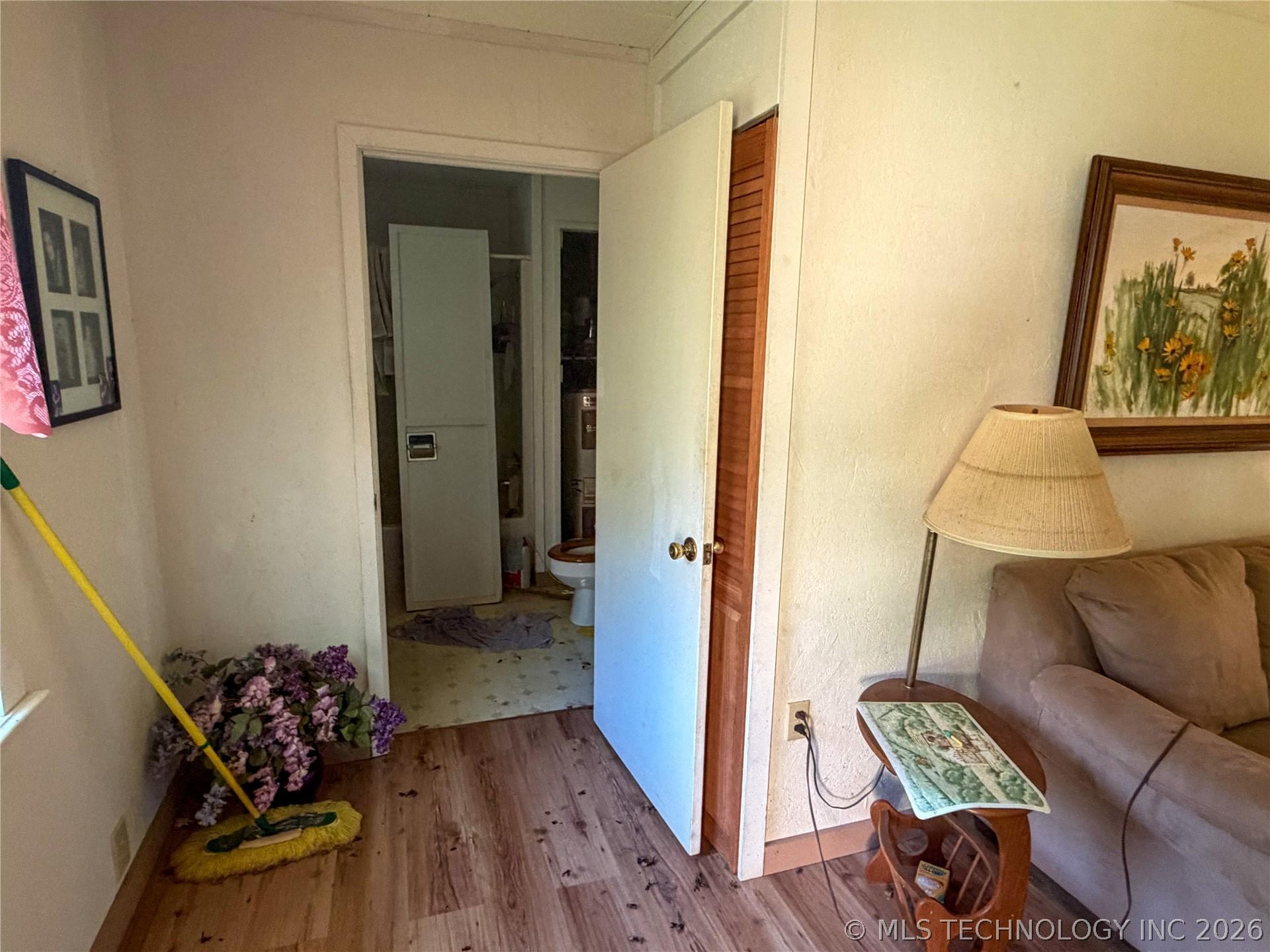 Image 4