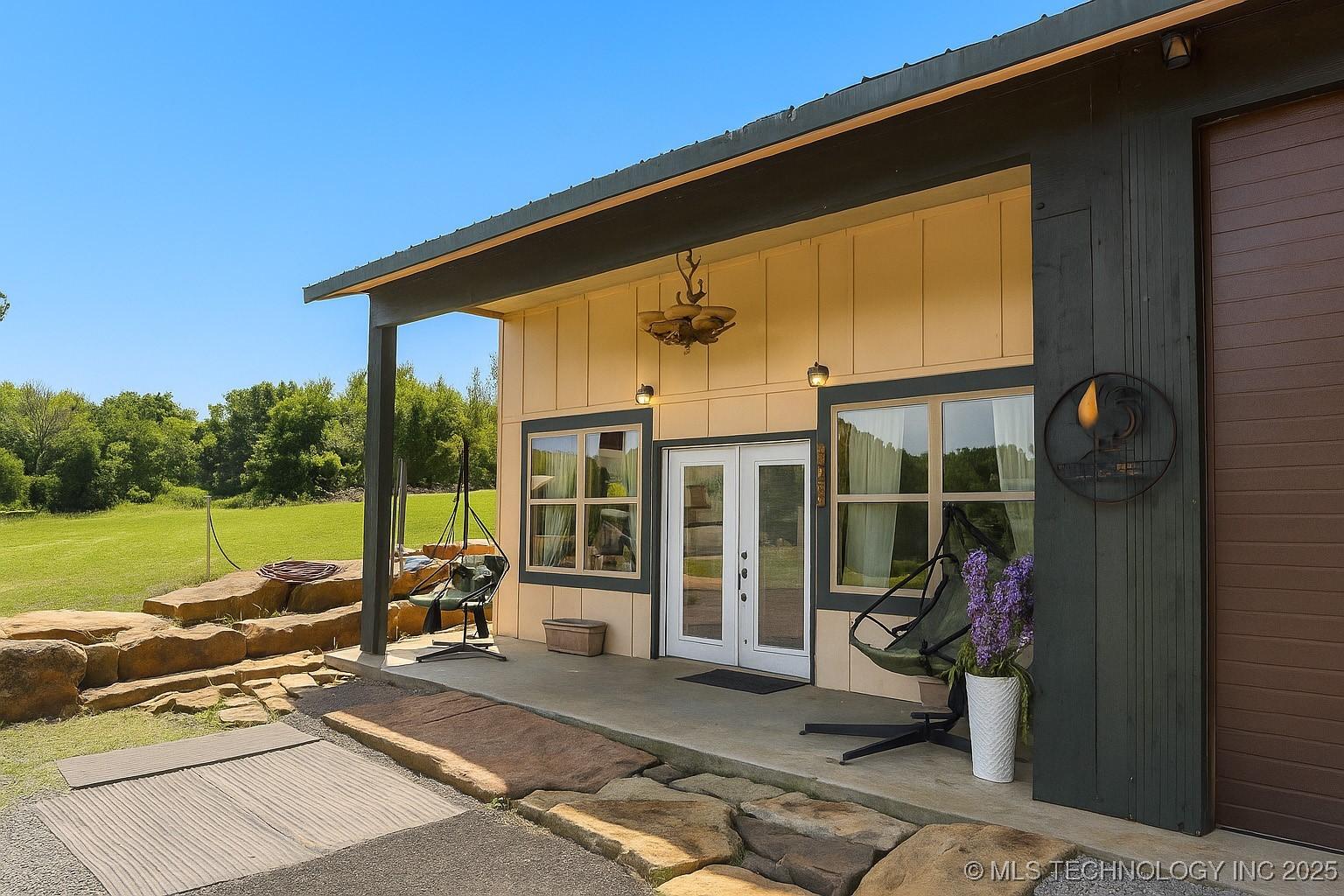 Image 1: Peaceful country home