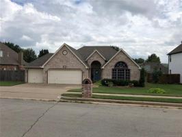 931 Holly Court