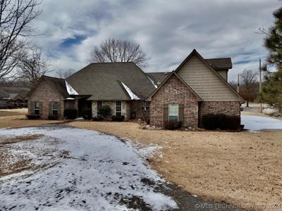 4568 E 480 Road