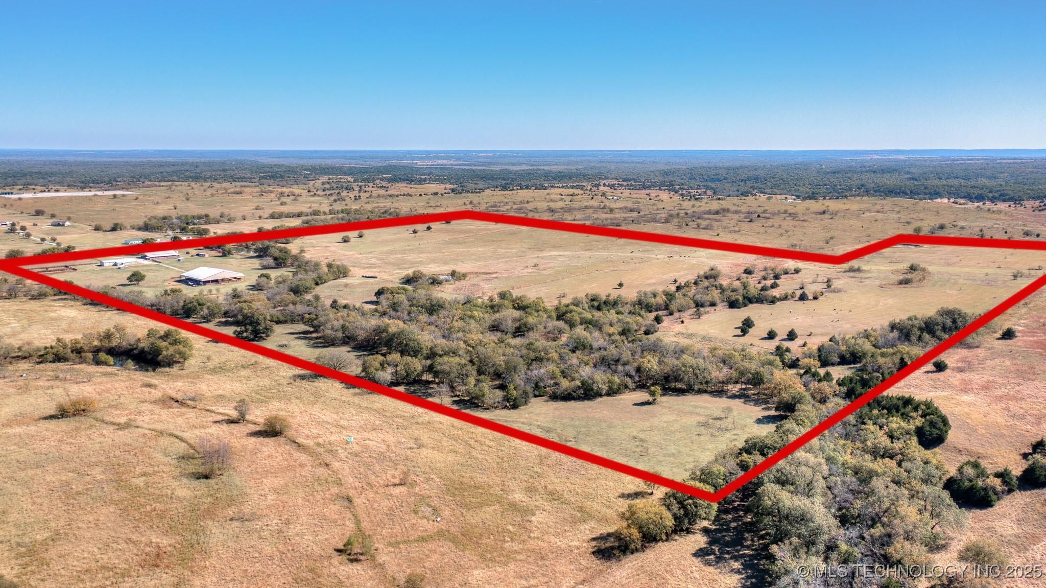 Image 1: 130 Acre Working Cattle & Horse Ranch.