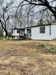 3879 Pine Street
