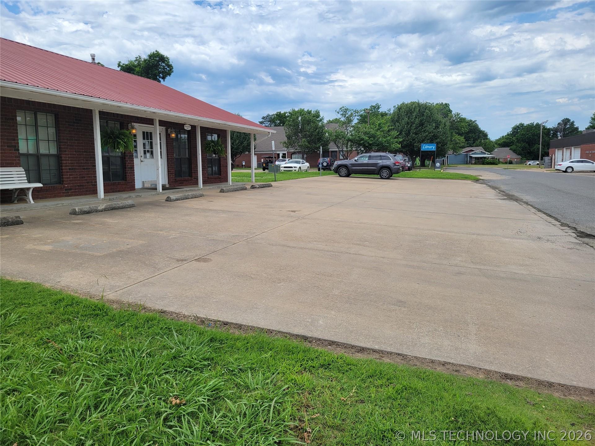 Image 4