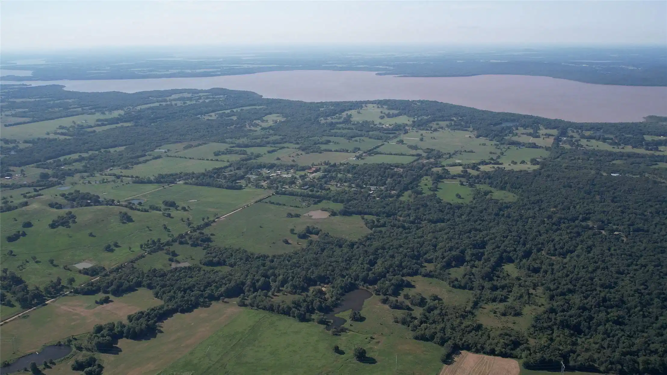 Image 1: only 1.5 miles to Eufaula Lake