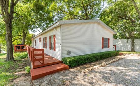 5038 E 422 Road