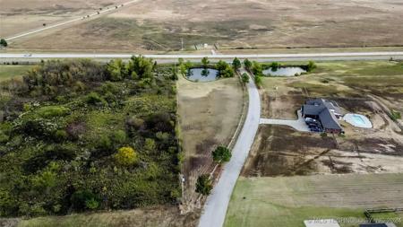 N 35th Avenue