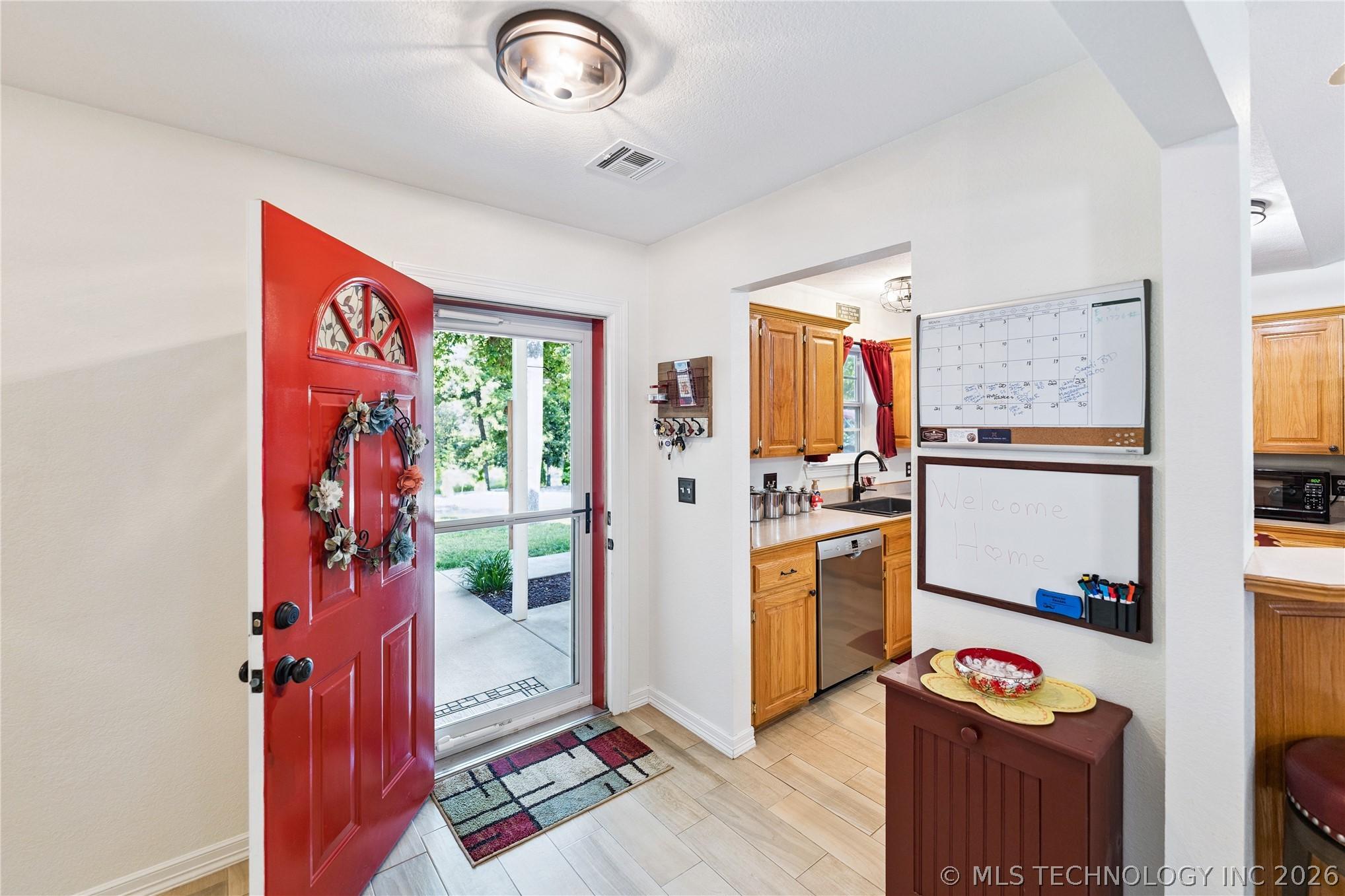 Image 4: Front door entry