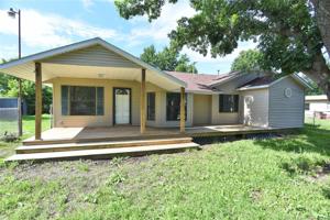 308 W Cherry Street