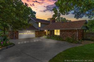 111 Canoe Cove