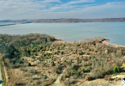 4 Hidden Creek Court