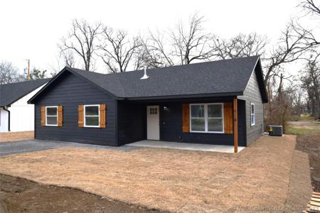 212 W Odle