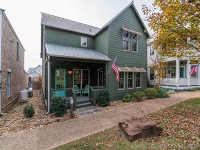 13 Redbud Street