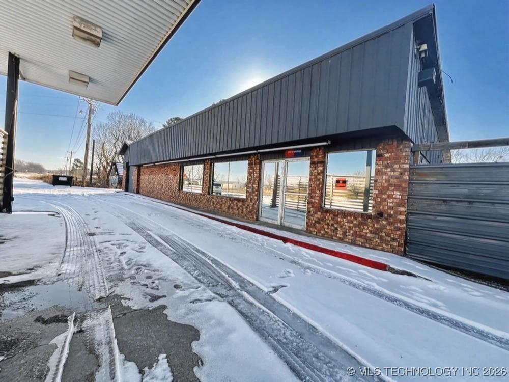 Image 3: This Brick building has lots of updates and recent