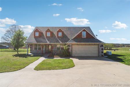 231 N Sioux Road