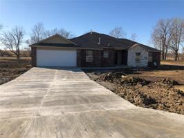 1141 S Sequoyah Drive
