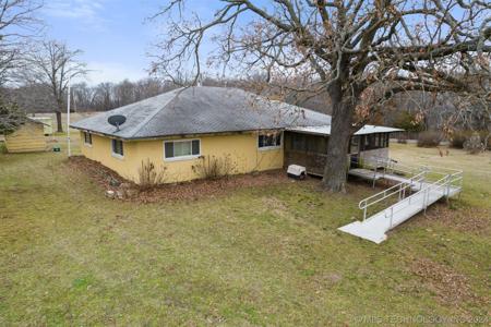 15452 E Highway 20 Highway
