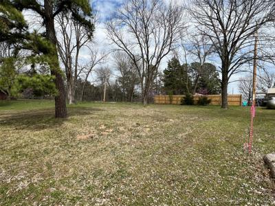 00 Crestview Drive