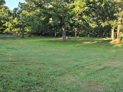 W Hickory Drive