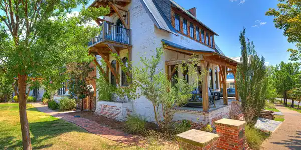 67 Ridgeline Road
