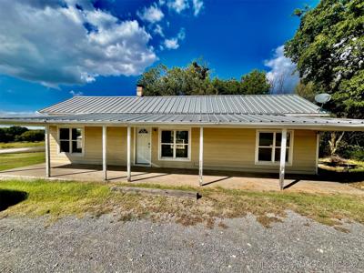 5775 E 570 Road