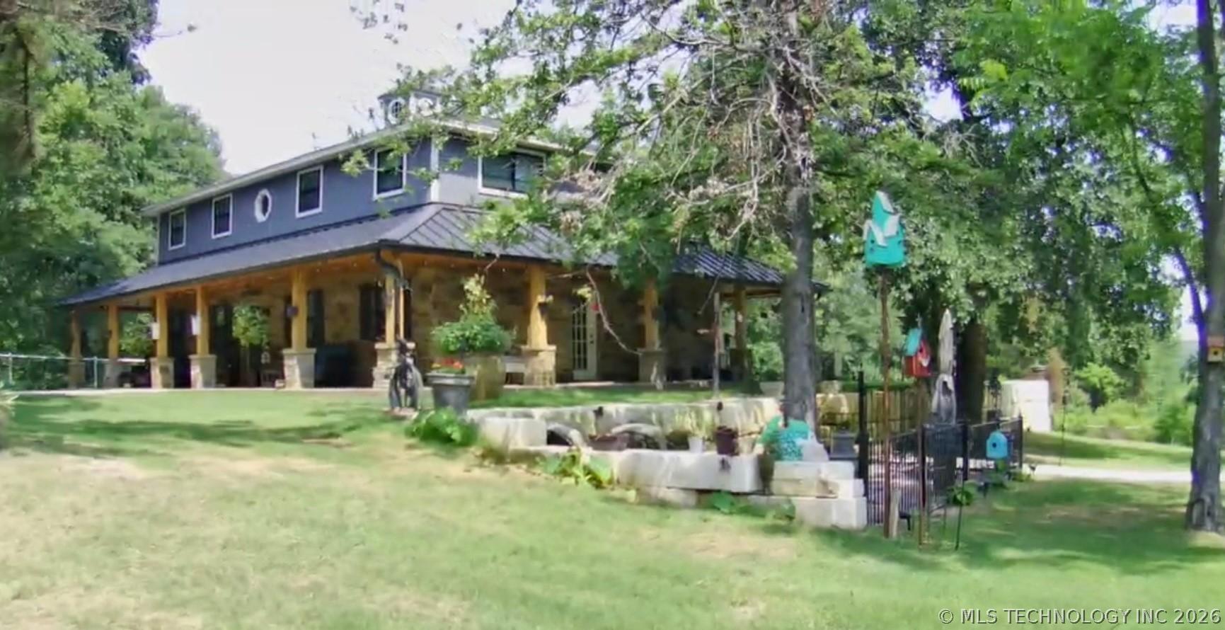 Image 4: Stunning custom home showcasing Austin Hill Countr