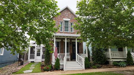 25 Firefly Lane