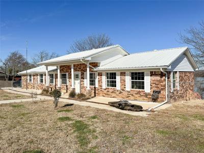 84 W Hilltop