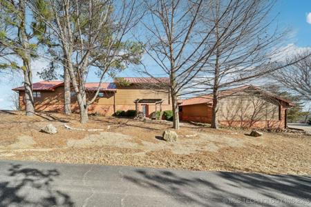 727 N Cedar Point Drive