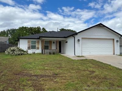 729 Canton Place