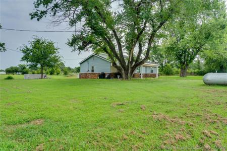 12351 E 400 Road