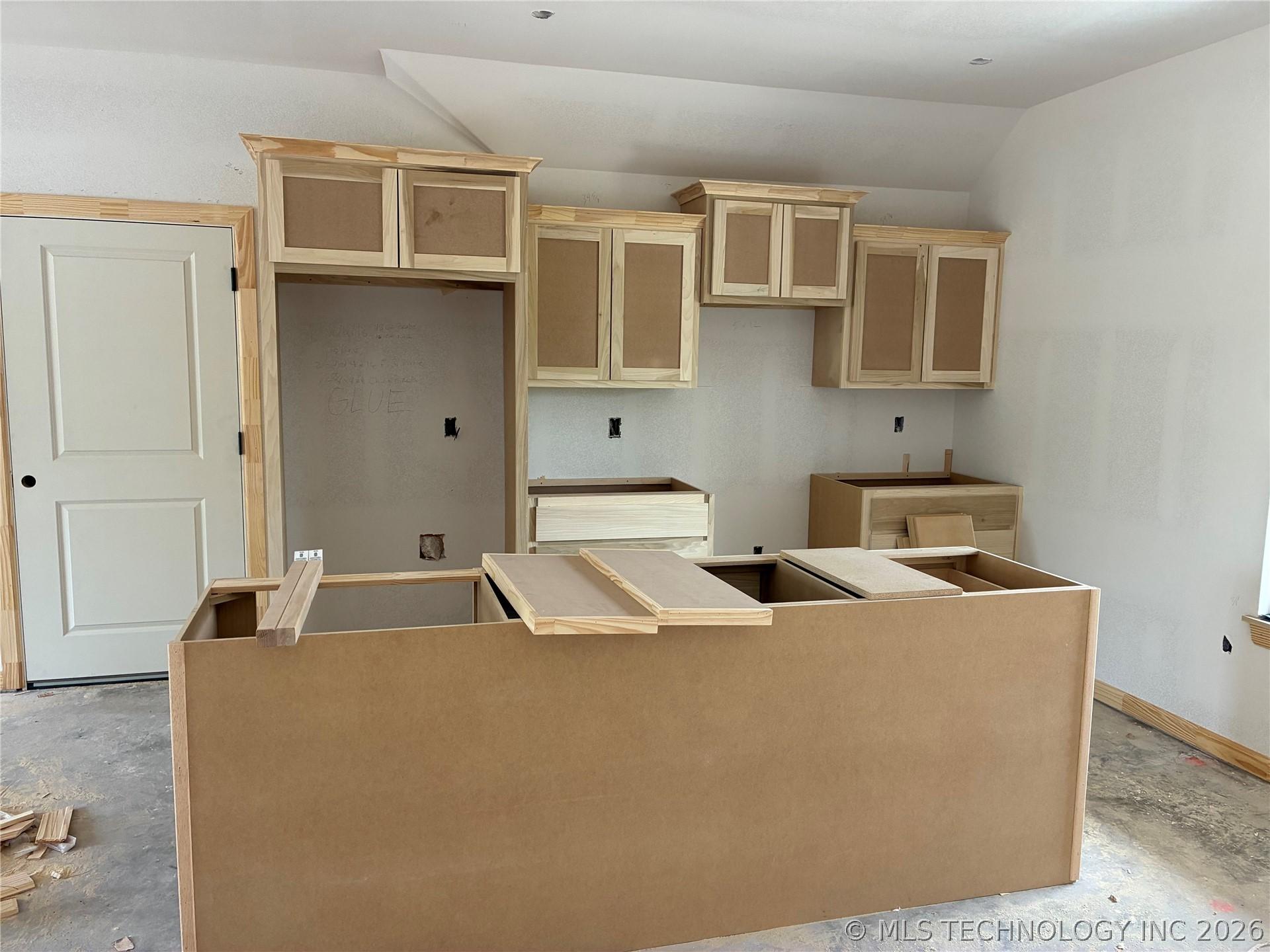Image 4: Custom paint grade cabinetry