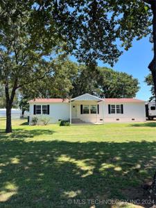4226 Carefree