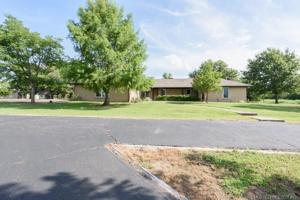 900 N Choctaw Road