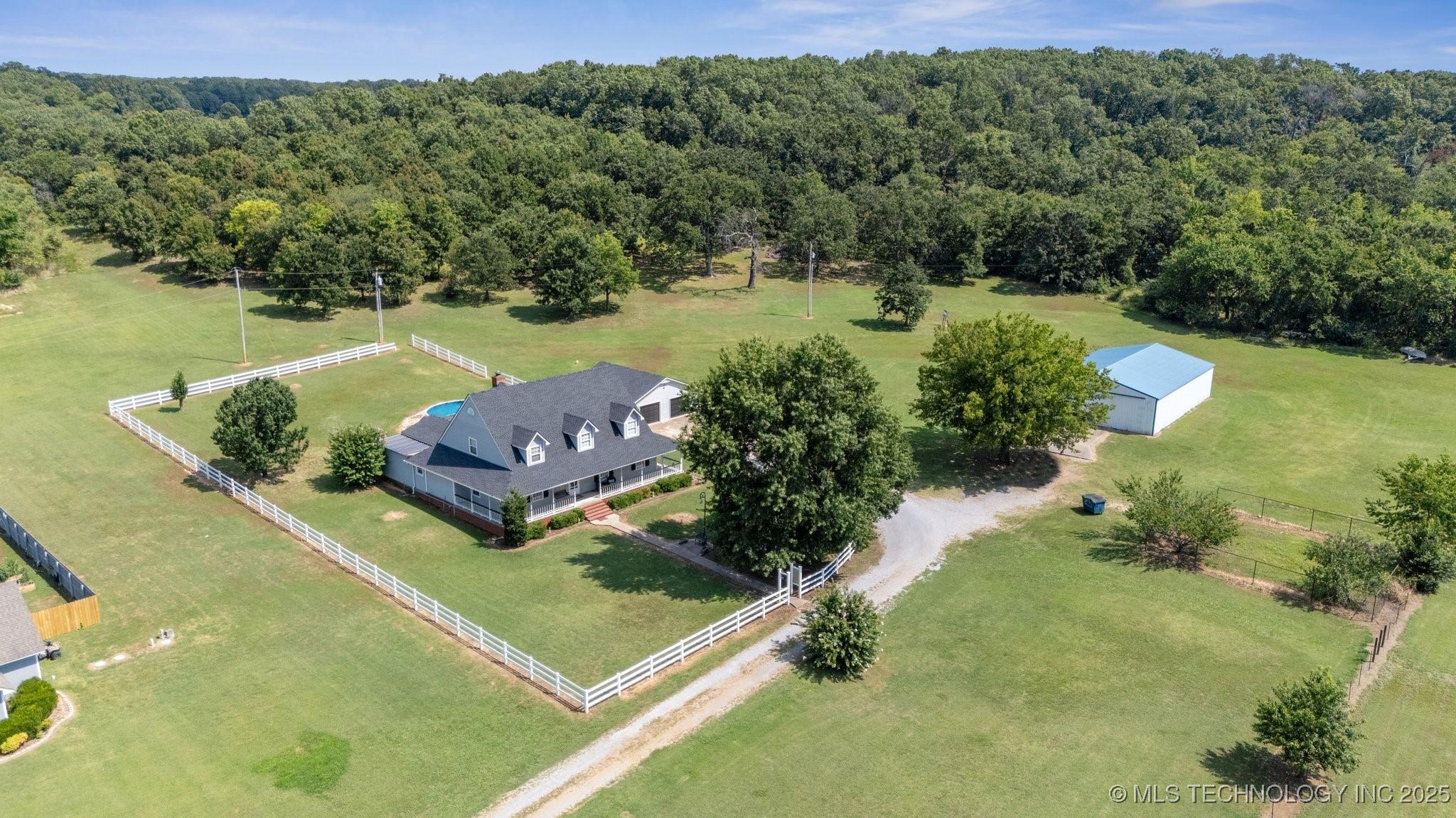 Image 1: 6.5 Acres with Country Home For Sale in Salina OK