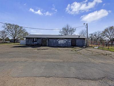 362160 E Hwy 64