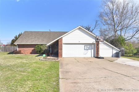 107 Lakeview Drive